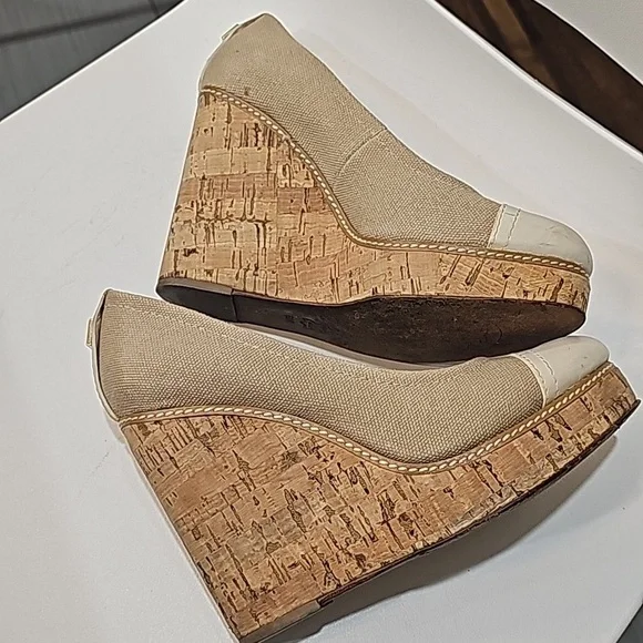 Tory Burch Shoes - Picture 7 of 7